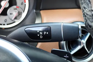 MERCEDES-BENZ A 180 CDI (BlueEFFICIENCY) Urban 7G-DCT Mountain Grey +Exclusive Package Artico Brown Leather +3X-s GARANCIA !!