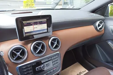 MERCEDES-BENZ A 180 CDI (BlueEFFICIENCY) Urban 7G-DCT Mountain Grey +Exclusive Package Artico Brown Leather +3X-s GARANCIA !!