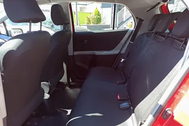 TOYOTA YARIS 1.4 D-4D LIFE Super Red+Keveset Futott+Végig Vezetett Szerviz+Mo.-i 1. tulaj+3X-s GARANCIA!!!