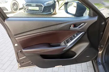 MAZDA 6 Sportkombi 2.2 CD AWD Revolution Top (Automata) Titanium Flash +Vezérlés Csere +Carplay +Vez. Szerv. +3X-s GARANCIA !!