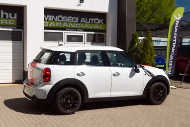 MINI MINI COOPER Countryman 1.6 S ALL4 Light White+Végig Vezetett Szervizkönyv+ Mo.-i 1- Tulaj+ 3X-s GARANCIA !!