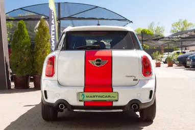 MINI MINI COOPER Countryman 1.6 S ALL4 Light White+Végig Vezetett Szervizkönyv+ Mo.-i 1- Tulaj+ 3X-s GARANCIA !!