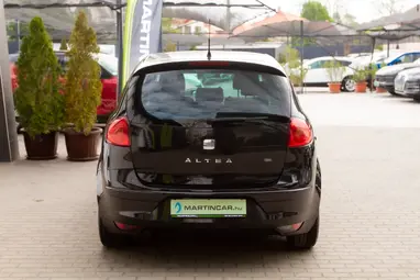 SEAT ALTEA 1.2 TSI Reference Black Magic Edition +Full Vezetett Szervízkönyv +3X-s GARANCIA !!