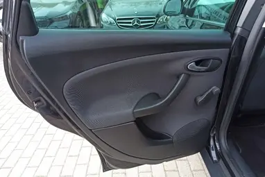 SEAT ALTEA 1.2 TSI Reference Black Magic Edition +Full Vezetett Szervízkönyv +3X-s GARANCIA !!