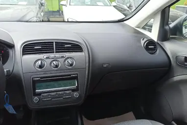SEAT ALTEA 1.2 TSI Reference Black Magic Edition +Full Vezetett Szervízkönyv +3X-s GARANCIA !!