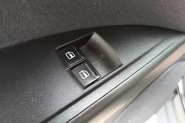 SEAT ALTEA 1.2 TSI Reference Black Magic Edition +Full Vezetett Szervízkönyv +3X-s GARANCIA !!