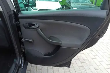 SEAT ALTEA 1.2 TSI Reference Black Magic Edition +Full Vezetett Szervízkönyv +3X-s GARANCIA !!