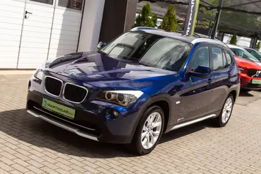 BMW X1 xDrive18d X-LINE Packet !! Deep Sea Blue +Szervízkönyv +Friss Műszaki +3X-s GARANCIA !!