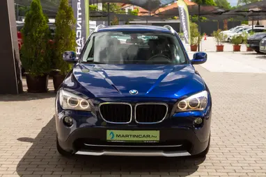 BMW X1 xDrive18d X-LINE Packet !! Deep Sea Blue +Szervízkönyv +Friss Műszaki +3X-s GARANCIA !!