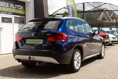 BMW X1 xDrive18d X-LINE Packet !! Deep Sea Blue +Szervízkönyv +Friss Műszaki +3X-s GARANCIA !!