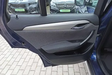 BMW X1 xDrive18d X-LINE Packet !! Deep Sea Blue +Szervízkönyv +Friss Műszaki +3X-s GARANCIA !!