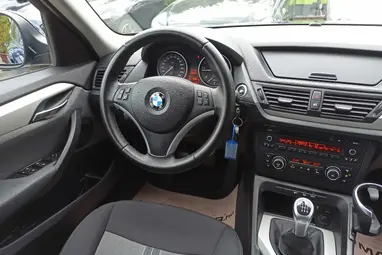 BMW X1 xDrive18d X-LINE Packet !! Deep Sea Blue +Szervízkönyv +Friss Műszaki +3X-s GARANCIA !!