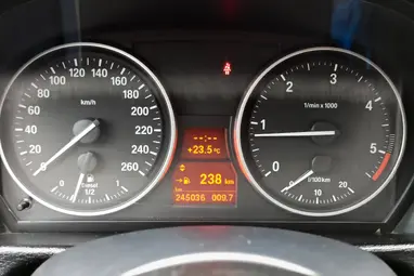 BMW X1 xDrive18d X-LINE Packet !! Deep Sea Blue +Szervízkönyv +Friss Műszaki +3X-s GARANCIA !!