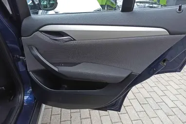 BMW X1 xDrive18d X-LINE Packet !! Deep Sea Blue +Szervízkönyv +Friss Műszaki +3X-s GARANCIA !!