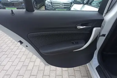 BMW 118d Alpine White+ Mo.-i 1.tulaj+ Vezérlés Csere+ Rendszeres Szerviz+ 3X.-s GARANCIA !!