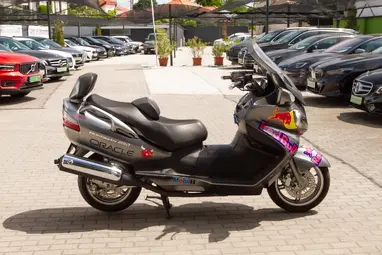 SUZUKI AN 650 BURGMAN Eredeti Magyar+ Kevés Km+ 3X-s GARANCIA !!