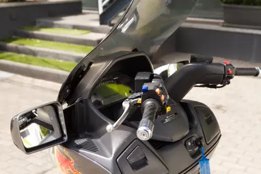 SUZUKI AN 650 BURGMAN Eredeti Magyar+ Kevés Km+ 3X-s GARANCIA !!