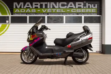 SUZUKI AN 650 BURGMAN Eredeti Magyar+ Kevés Km+ 3X-s GARANCIA !!