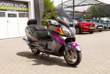 SUZUKI AN 650 BURGMAN Eredeti Magyar+ Kevés Km+ 3X-s GARANCIA !!