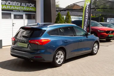 FORD FOCUS 1.5 EcoBlue Technology +Jeans Blue Metallic +Mo.-i  1.Tulaj +Kevés Km ++ ÁFÁS+!!!