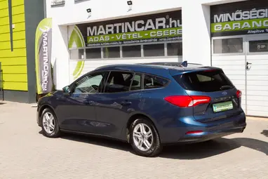 FORD FOCUS 1.5 EcoBlue Technology +Jeans Blue Metallic +Mo.-i  1.Tulaj +Kevés Km ++ ÁFÁS+!!!