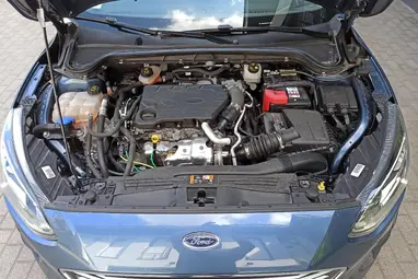 FORD FOCUS 1.5 EcoBlue Technology +Jeans Blue Metallic +Mo.-i  1.Tulaj +Kevés Km ++ ÁFÁS+!!!