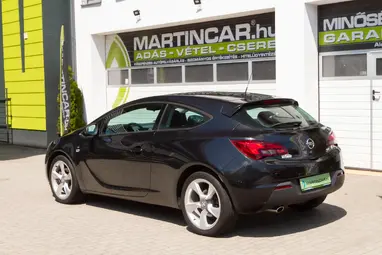 OPEL ASTRA J GTC 1.6 T Enjoy Carbon Flash +Vezetett Szervizkönyv+ Kitűnő Állapot+ Mo-i 1-Tulaj+ 3X-S GARANCIA !!