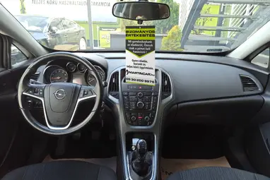 OPEL ASTRA J GTC 1.6 T Enjoy Carbon Flash +Vezetett Szervizkönyv+ Kitűnő Állapot+ Mo-i 1-Tulaj+ 3X-S GARANCIA !!