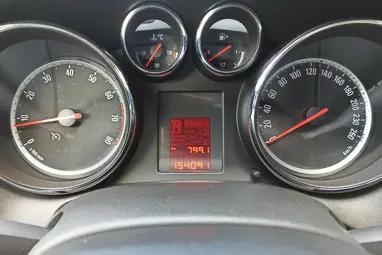 OPEL ASTRA J GTC 1.6 T Enjoy Carbon Flash +Vezetett Szervizkönyv+ Kitűnő Állapot+ Mo-i 1-Tulaj+ 3X-S GARANCIA !!