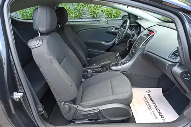 OPEL ASTRA J GTC 1.6 T Enjoy Carbon Flash +Vezetett Szervizkönyv+ Kitűnő Állapot+ Mo-i 1-Tulaj+ 3X-S GARANCIA !!