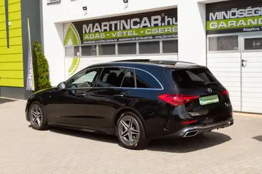 MERCEDES-BENZ C 220 T d 4Matic 9G-TRONIC Mild hybrid drive Obsidian Black+4-es SZERVÍZCSOMAG +AMG Line+Végig Vez. Szervizkönyv +3X-s GARANCIA !!