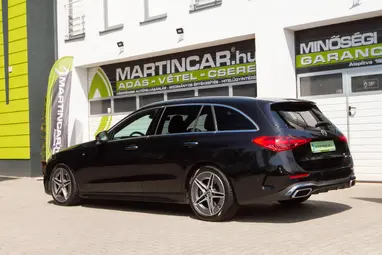 MERCEDES-BENZ C 220 T d 4Matic 9G-TRONIC Mild hybrid drive Obsidian Black+4-es SZERVÍZCSOMAG +AMG Line+Végig Vez. Szervizkönyv +3X-s GARANCIA !!