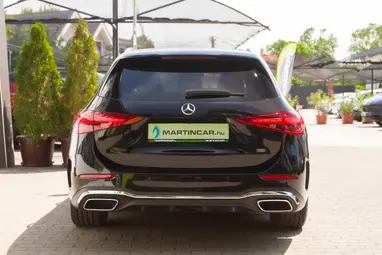 MERCEDES-BENZ C 220 T d 4Matic 9G-TRONIC Mild hybrid drive Obsidian Black+4-es SZERVÍZCSOMAG +AMG Line+Végig Vez. Szervizkönyv +3X-s GARANCIA !!