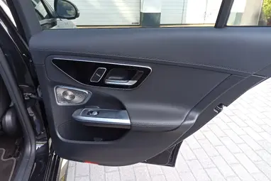 MERCEDES-BENZ C 220 T d 4Matic 9G-TRONIC Mild hybrid drive Obsidian Black+4-es SZERVÍZCSOMAG +AMG Line+Végig Vez. Szervizkönyv +3X-s GARANCIA !!