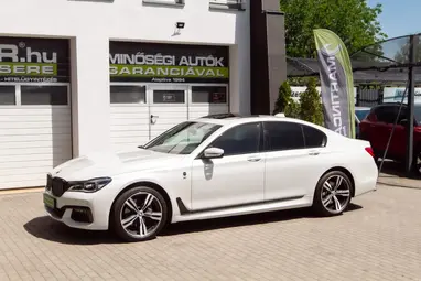 BMW 730d xDrive (Automata) Mineral White Metallic+ Végig Vez. Szervízkönyv+ Keveset Futott+ 3X-s GARANCIA!!