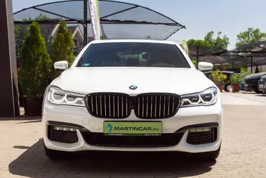 BMW 730d xDrive (Automata) Mineral White Metallic+ Végig Vez. Szervízkönyv+ Keveset Futott+ 3X-s GARANCIA!!
