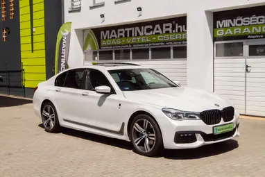 BMW 730d xDrive (Automata) Mineral White Metallic+ Végig Vez. Szervízkönyv+ Keveset Futott+ 3X-s GARANCIA!!