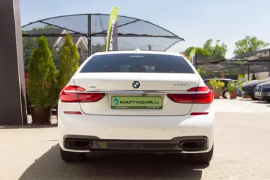 BMW 730d xDrive (Automata) Mineral White Metallic+ Végig Vez. Szervízkönyv+ Keveset Futott+ 3X-s GARANCIA!!
