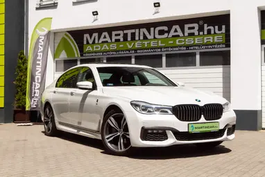 BMW 730d xDrive (Automata) Mineral White Metallic+ Végig Vez. Szervízkönyv+ Keveset Futott+ 3X-s GARANCIA!!