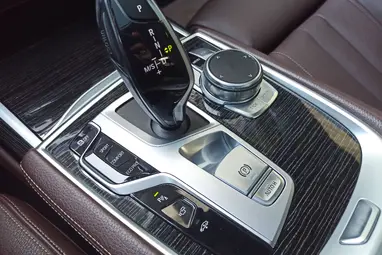 BMW 730d xDrive (Automata) Mineral White Metallic+ Végig Vez. Szervízkönyv+ Keveset Futott+ 3X-s GARANCIA!!