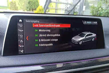 BMW 730d xDrive (Automata) Mineral White Metallic+ Végig Vez. Szervízkönyv+ Keveset Futott+ 3X-s GARANCIA!!