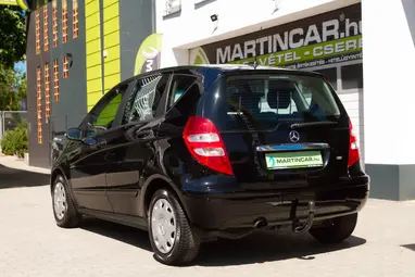 MERCEDES-BENZ A 150 Classic Cosmo Black Metallic+Kevés km.+ Jól Felszerelt+ Folyamatos szervíz+3X-S GARANCIA !!