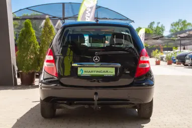 MERCEDES-BENZ A 150 Classic Cosmo Black Metallic+Kevés km.+ Jól Felszerelt+ Folyamatos szervíz+3X-S GARANCIA !!