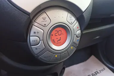 NISSAN MICRA 1.2 Acenta Super Black+ Keveset Futott+ Vezetett Szervízkönyv+Friss Műszaki+ 3X-S GARANCIA!
