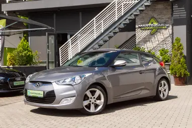 HYUNDAI VELOSTER 1.6 GDI Life Sonic Silver Metallic +SPORTOS +Egyedi Megjelenés +Mo.-i 1.Tulaj +3X-S GARANCIA!