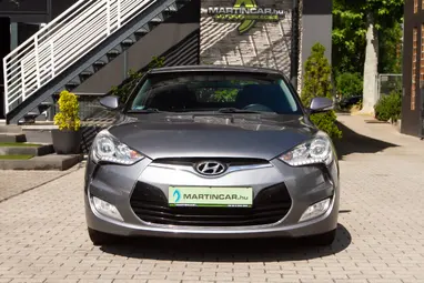 HYUNDAI VELOSTER 1.6 GDI Life Sonic Silver Metallic +SPORTOS +Egyedi Megjelenés +Mo.-i 1.Tulaj +3X-S GARANCIA!