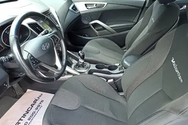 HYUNDAI VELOSTER 1.6 GDI Life Sonic Silver Metallic +SPORTOS +Egyedi Megjelenés +Mo.-i 1.Tulaj +3X-S GARANCIA!