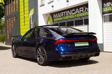 AUDI S7 Sportback 55 TDI quattro Tiptronic ic [5 személy] Navarra Blue Metallic+Alcantara+FULL EXTRA+Mint Az ÚJ!+ Mo.-i 1. Tulaj+ 3X-s GARANCIA!!!