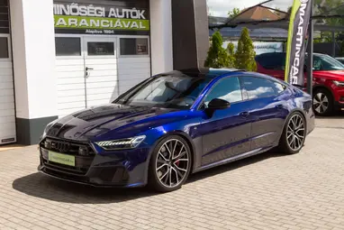 AUDI S7 Sportback 55 TDI quattro Tiptronic ic [5 személy] Navarra Blue Metallic+Alcantara+FULL EXTRA+Mint Az ÚJ!+ Mo.-i 1. Tulaj+ 3X-s GARANCIA!!!