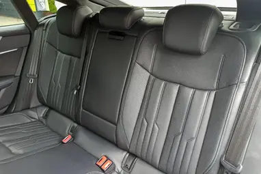AUDI S7 Sportback 55 TDI quattro Tiptronic ic [5 személy] Navarra Blue Metallic+Alcantara+FULL EXTRA+Mint Az ÚJ!+ Mo.-i 1. Tulaj+ 3X-s GARANCIA!!!